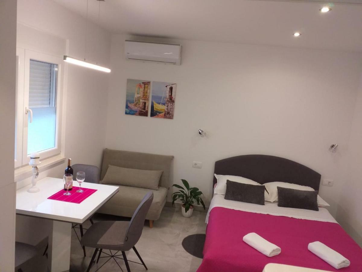 Apartment Golden Dreams Podstrana Ngoại thất bức ảnh